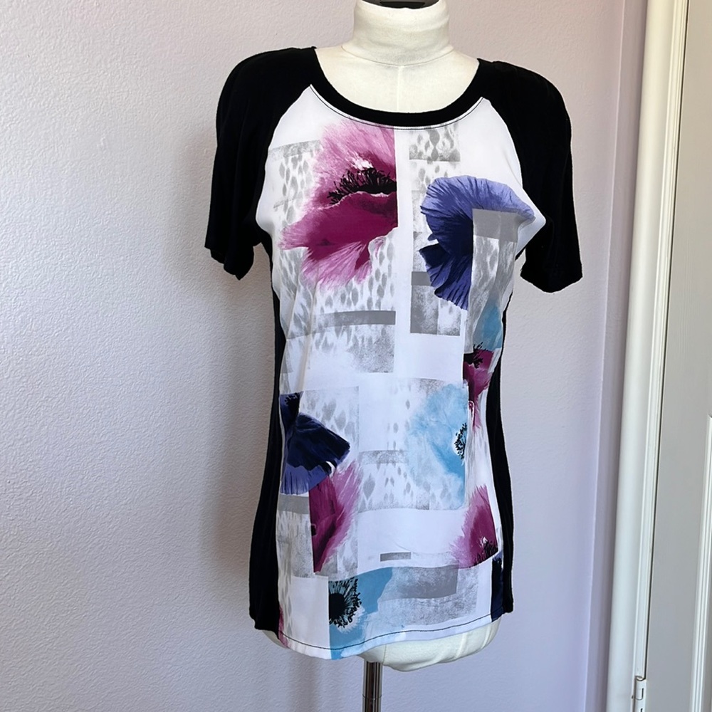 Beautiful floral panel top